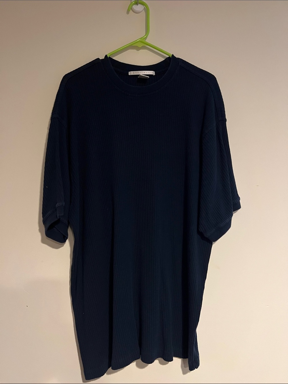 ♻️ Perry Ellis Navy T-Shirt